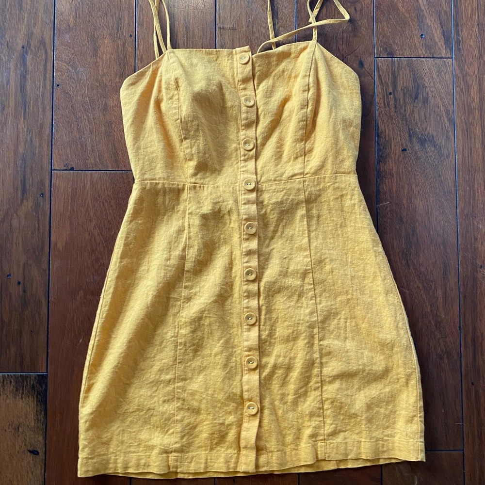 Women’s gold mini dress. Size M. Forever 21